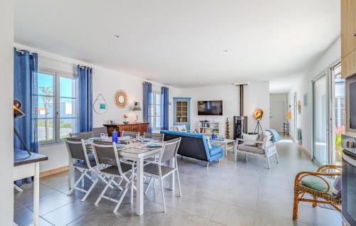 Saint-Denis-d'Oleron Casa | Nice Home In Saint-Denis-D'oléron