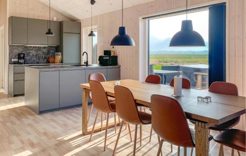 Grenaa Casa | Nice Home In Grenaa With Kitchen