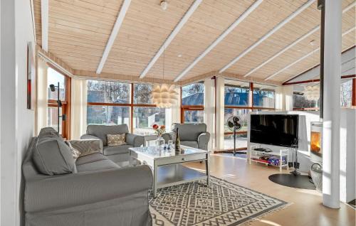 Grena Strand Casa | Nice Home In Grenaa With Sauna
