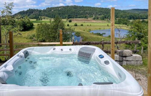 Veddige Casa | Nice Home In Grimmared With Wifi