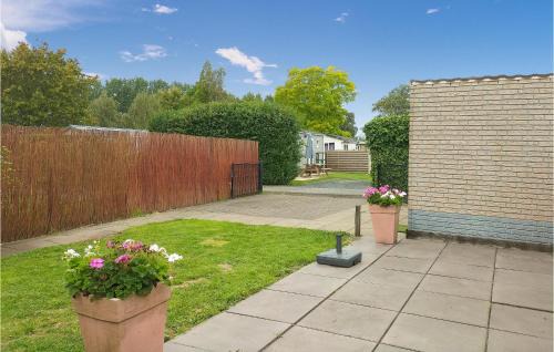 Heinkenszand Casa | Nice Home In Heinkenszand With Wifi