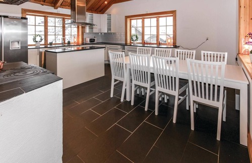Jarvso Casa | Bonita casa en Järvsö con cocina