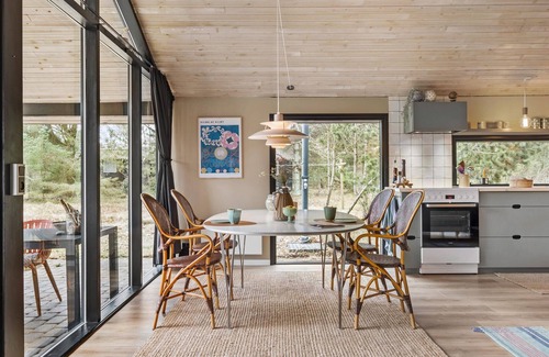 Bratten Strand Casa | Impresionante casa en Jerup con cocina