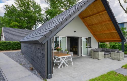 Kerkdriel Casa | Nice Home In Kerkdriel With Wifi