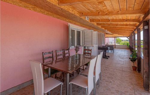 Sibenik Casa | Nice Home In Konjevrate With Wifi