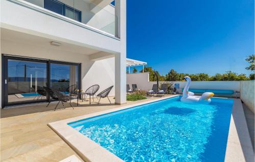 Linardici Casa | Nice Home In Linardici With Wifi