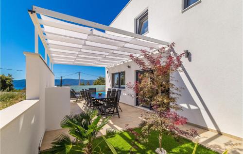 Linardici Casa | Nice Home In Linardici With Wifi