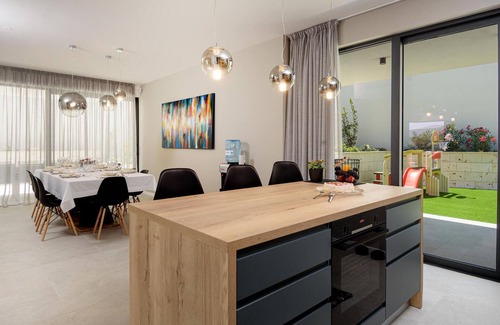 Marina Casa | Hermosa casa en Marina con WiFi