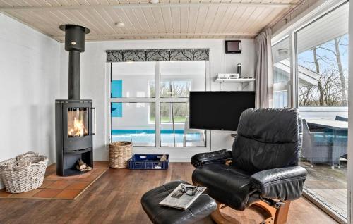 Houstrup Casa | Nice Home In Nørre Nebel With Sauna