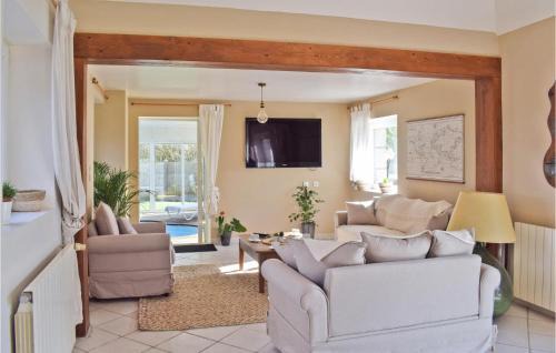 Plehedel Casa | Nice Home In Plehedel