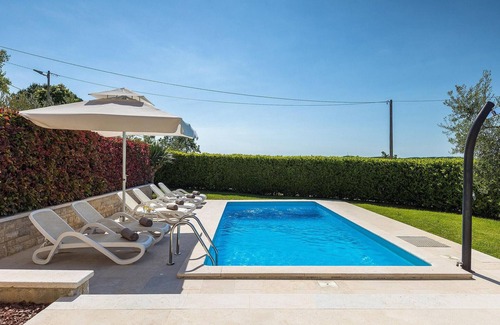 Marasi Casa | Bonita casa en Porec con sauna