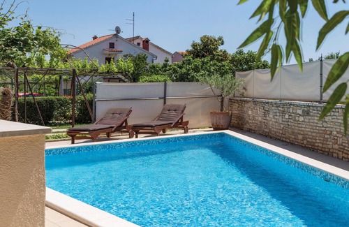Valdebek Casa | Bonita casa en Pula con WiFi