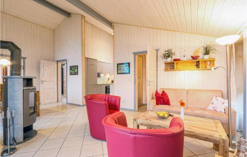 Muritz Casa | Nice Home In Rechlin With Sauna
