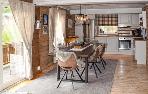 Atra Casa | Nice Home In Rjukan With Wifi