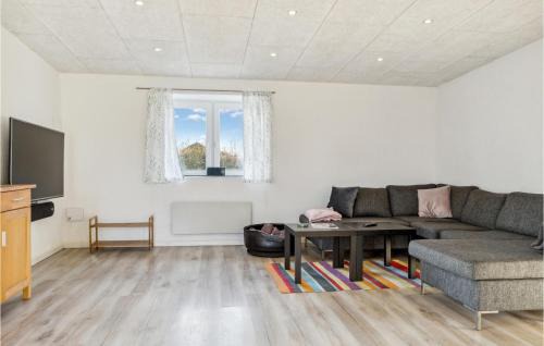 Ronbjerg Casa | Nice Home In Roslev With Wifi