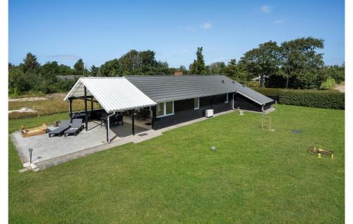 Skaven Strand Casa | Nice Home In Tarm With Kitchen