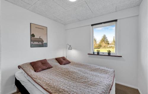 Skaven Strand Casa | Nice Home In Tarm With Kitchen