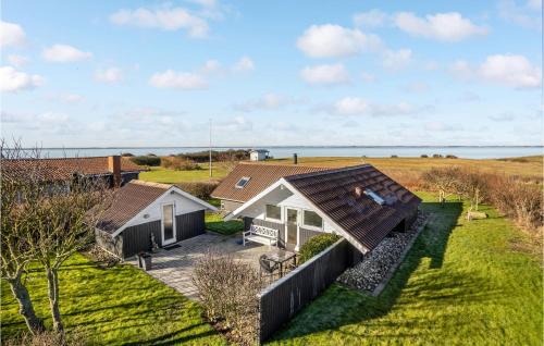 Vinderup Casa | Nice Home In Vinderup With Kitchen
