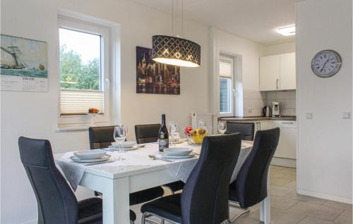 Vlagtwedde Casa | Nice Home In Vlagtwedde With Kitchen