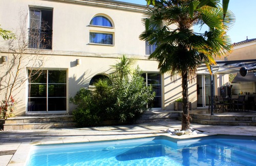 Bruges Casa | Bonita casa, 5 habitaciones con piscina climatizada a 15 minutos del centro de Burdeos