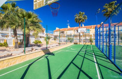 Torrevieja Casa | Nice house with tennis court,sports and playground