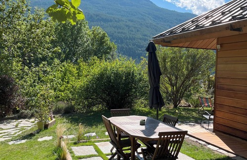 Forville Chalet De Esquí | Bonito chalet independiente para 4 personas.