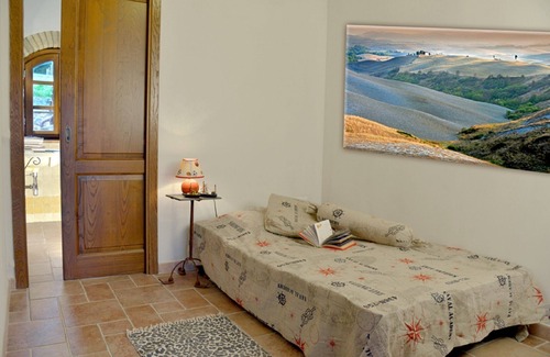 Montecatini Val di Cecina Otro | Bonito apartamento de 65 metros cuadrados, un edificio típico de la granja toscana, bonito acabado.