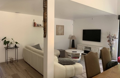 Le Temple Casa | Nice new wooden house