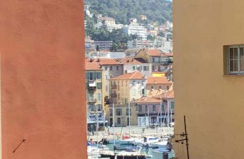 Quartier du Port Casa | Nice port quartier antiquaire
