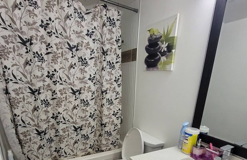 Durham Region Apartamento | Nice Private 2 Bedroom Appartment
