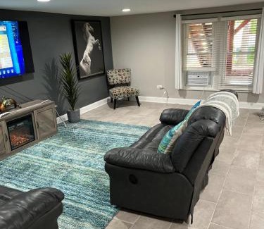 Hickory Hills Apartamento | Nice quite and cozy apartment