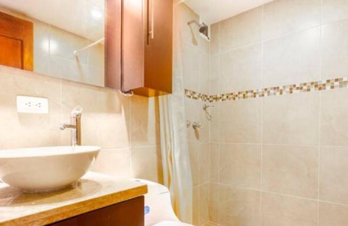Financial District Casa | Nice room in Chapinero alto