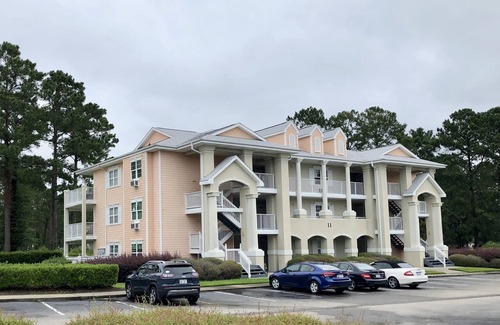 Calabash Apartamento | Nice room with mini kitchen in prestigious Brunswick Plantation Golf.