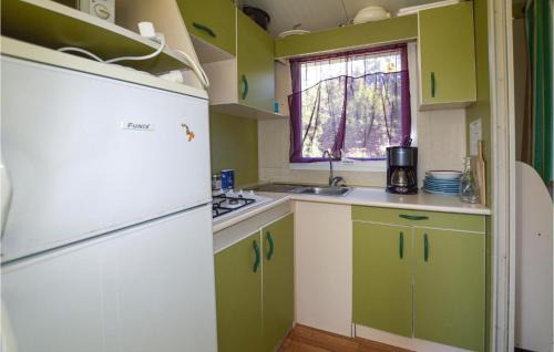 Casalabriva Otro | Nice Stacaravan In Casalabriva