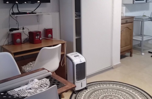 Espira de l'Agly Apartamento | Nice studio and garden