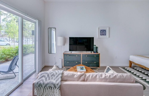 Redmond Apartamento | Nice Studio in Redmond, Rooftop + Pet-Friendly