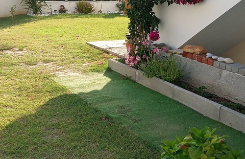 Ormilia Apartamento | Nice studio with AC in charming Metamorfosi 5 minutes walk to the beach.
