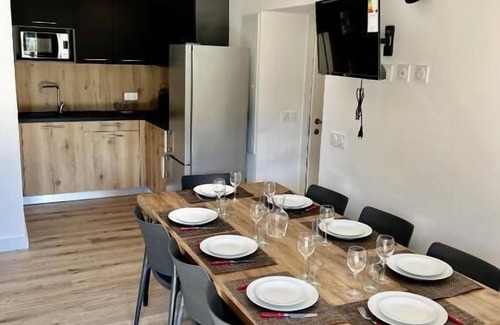 Lecci Apartamento | Nice T4 appartement in Hotel Residence at Lecci near Cala Rossa Beach