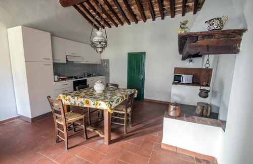 Castellina Marittima Apartamento | Agradable, típico alojamiento toscano en una bonita casa de campo, D4