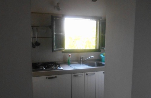 Castellina Marittima Apartamento | Agradable, alojamiento típico de la Toscana en una bonita casa de campo, l'Aia