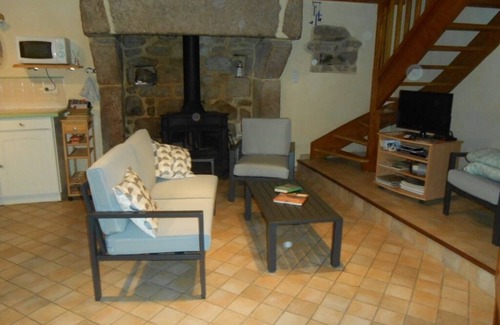 Montfarville Casa | Bonita casa típica cerca del puerto de BARFLEUR ..