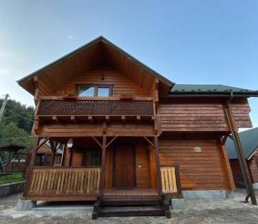Yaremche Casa | Nice Weekend