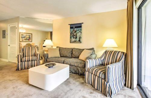 Niceville Apartamento | Niceville Condo with Pool Access Less Than 8 Mi to Destin!