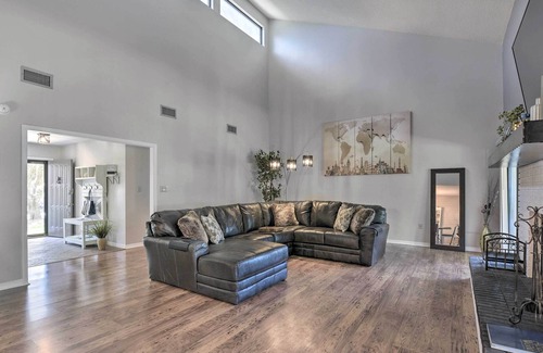 Niceville Casa | Niceville Retreat Near Golf: 5 Mi to Beaches!