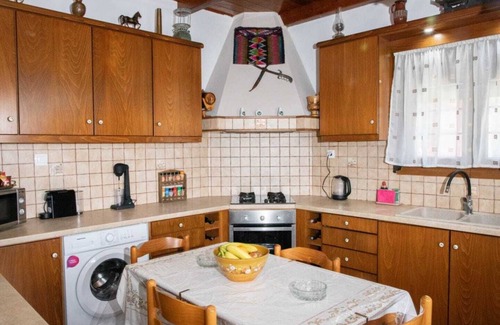 Leros Apartamento | Nick and Bill Family House Leros / Bill's Apartment