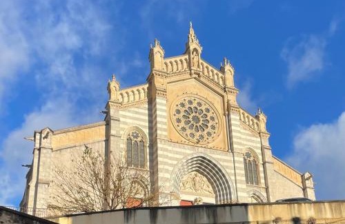 Digne-les-Bains Apartamento | Nid douillet avec vue cathédrale