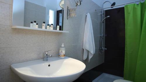 Yenion Apartamento | Nidri Bay Studios