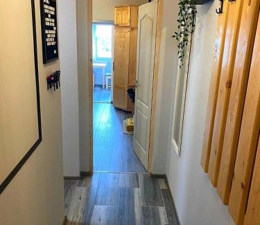 Hunedoara Apartamento | Night Lotus