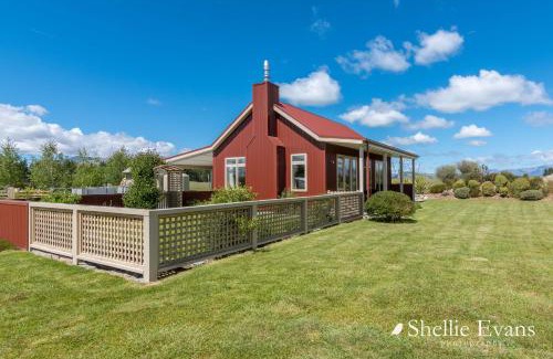 Twizel Casa | Night Sky Cottages - Kea Cottage - LUXURY