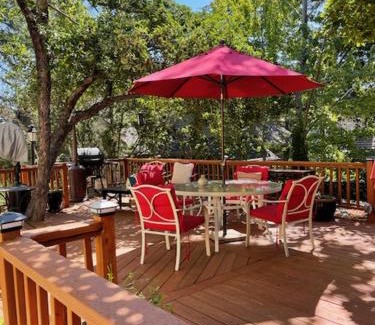 Historic Downtown District Cama Y Desayuno | Nightingales Inn